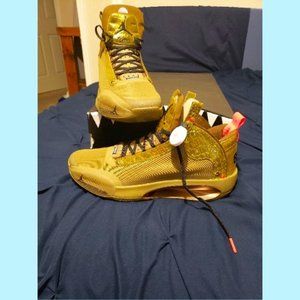 Jordan Zion (Rookie) Bayou boys Size 16 Alligator leather trim! Certified!